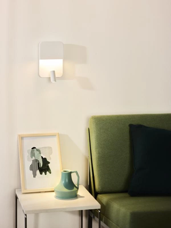 Lucide BOXER - Bedlamp / Wandlamp - LED - 3000K - Met USB oplaadpunt - Wit - sfeer 1